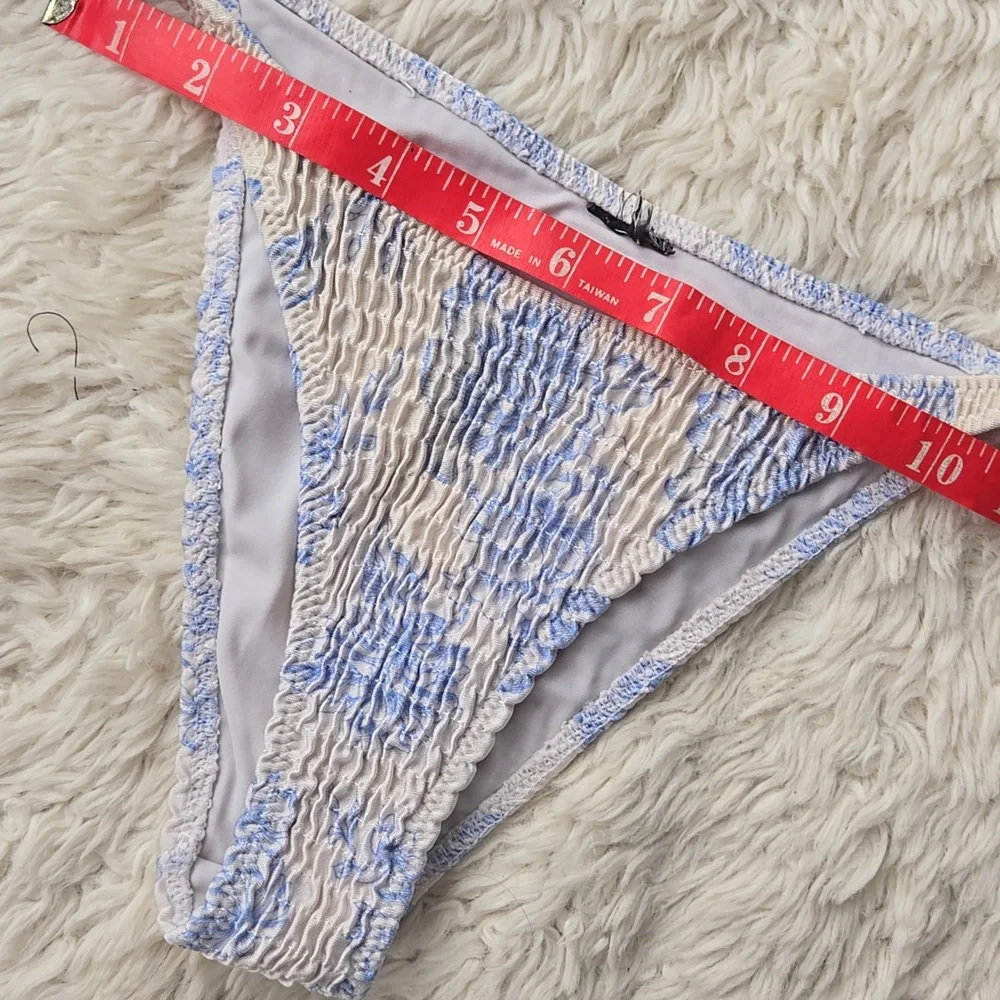 Triangl Blue Rose Voile String Bikini Bottom Small - Picture 5 of 5